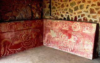 interior templo de Quetzalcoatl Teotihuacan